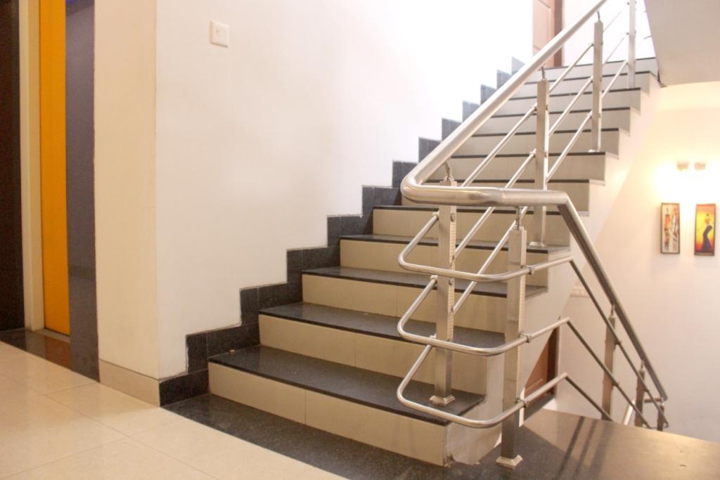 Rāipur Hotel Aarya Inn מראה חיצוני תמונה