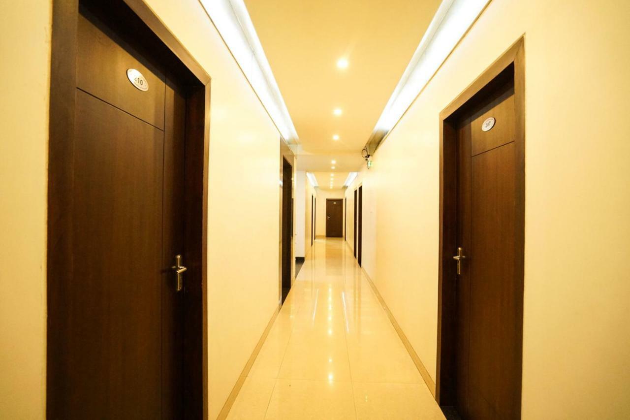 Rāipur Hotel Aarya Inn מראה חיצוני תמונה